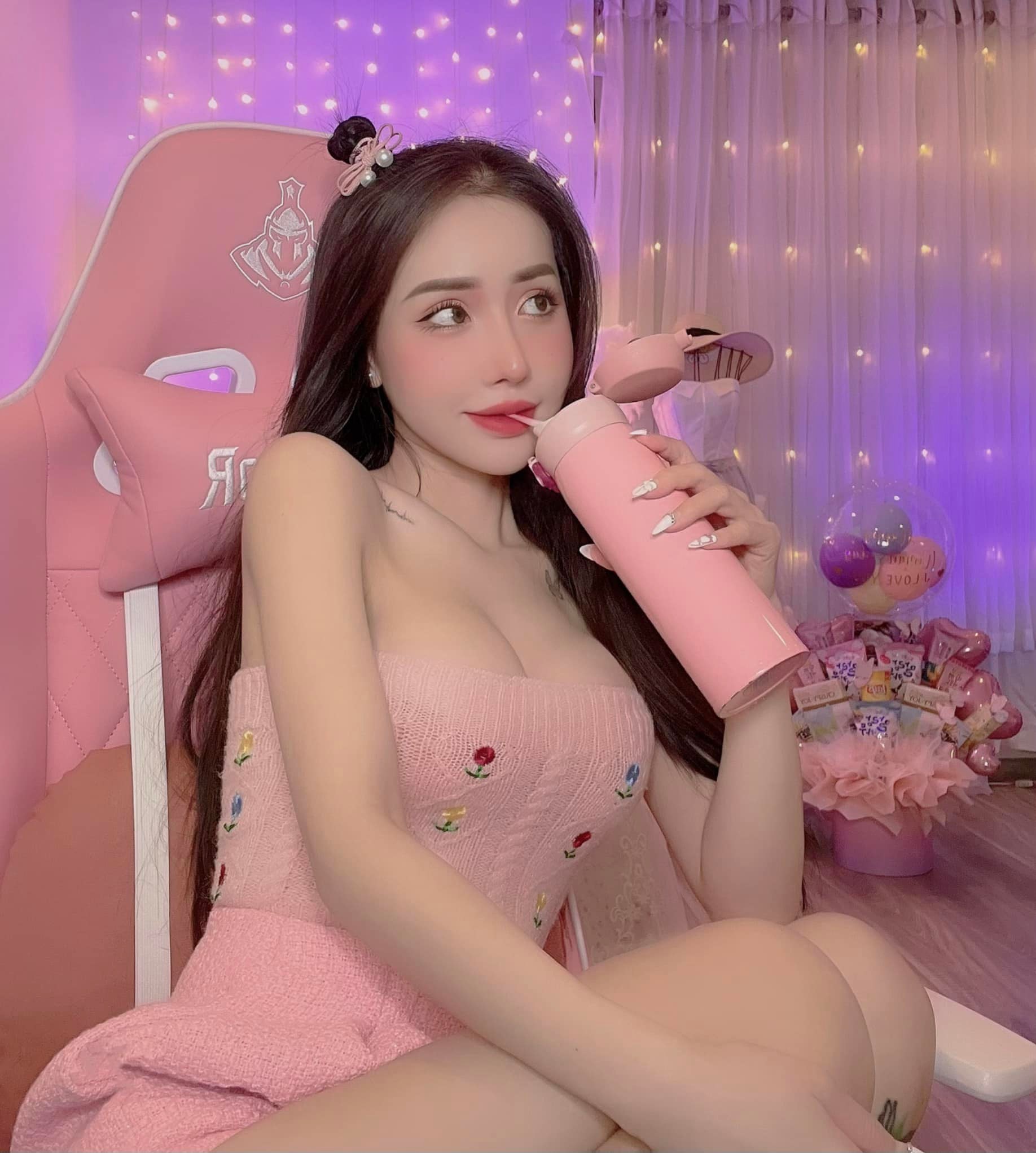 Ảnh Girl gym, Hotgirl Fitness, Ảnh gái tập gym, Girl tập gym, PT hotgirl, Huấn luyện viên hotgirl Tăng Thiên Kim KimmyBaby111