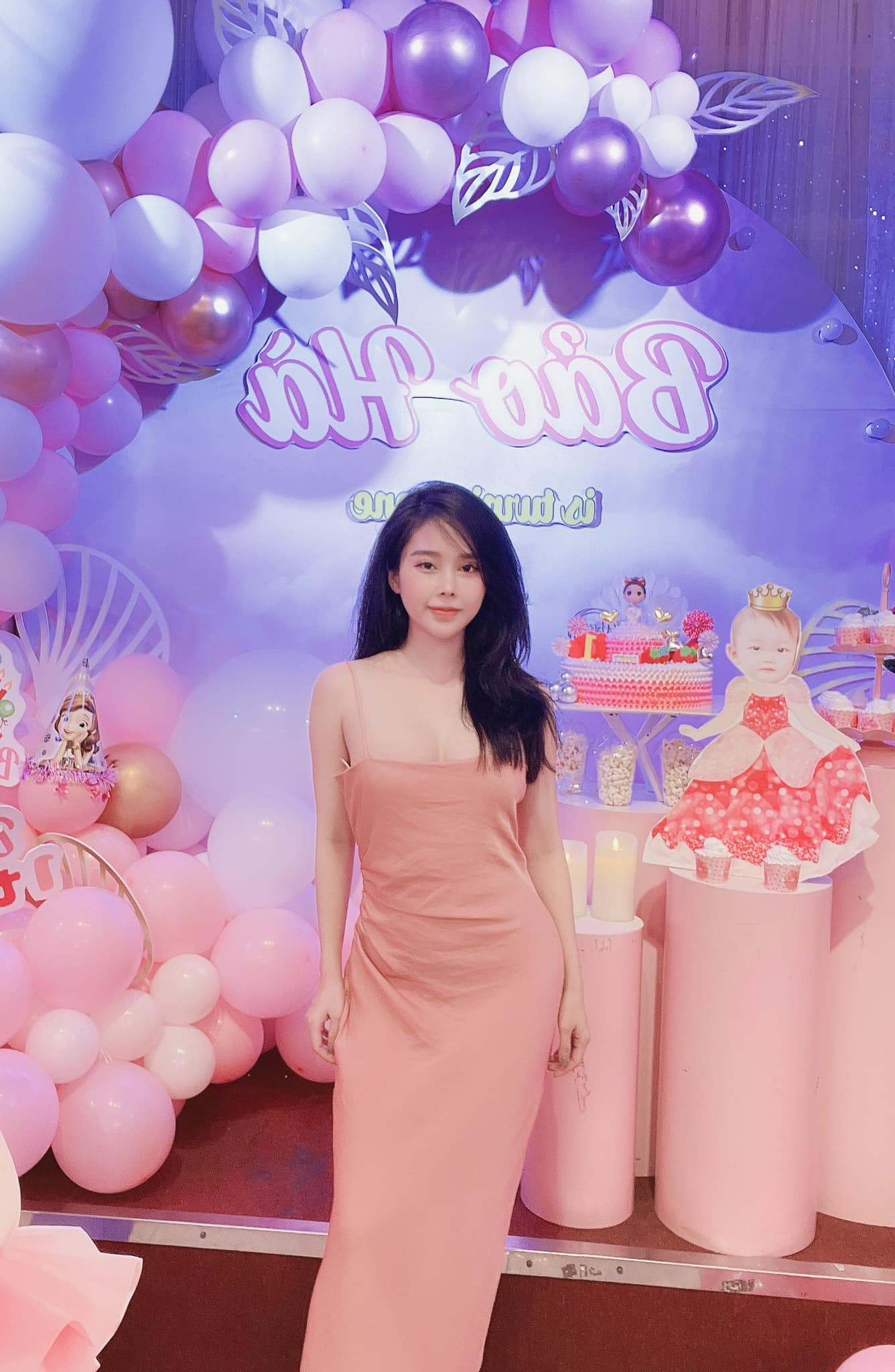 Ảnh Girl gym, Hotgirl Fitness, Ảnh gái tập gym, Girl tập gym, PT hotgirl, Huấn luyện viên hotgirl Thảo Nguyễn mami.Dau.Tao