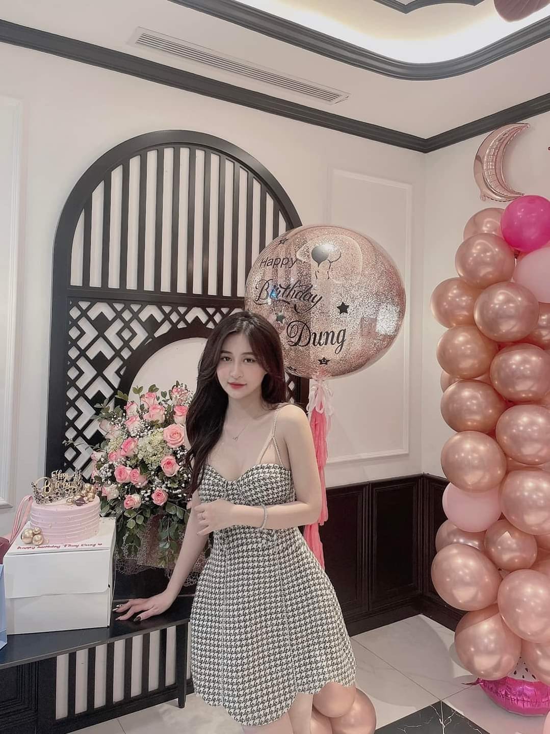 Trần Trúc Linh id=100076986403058