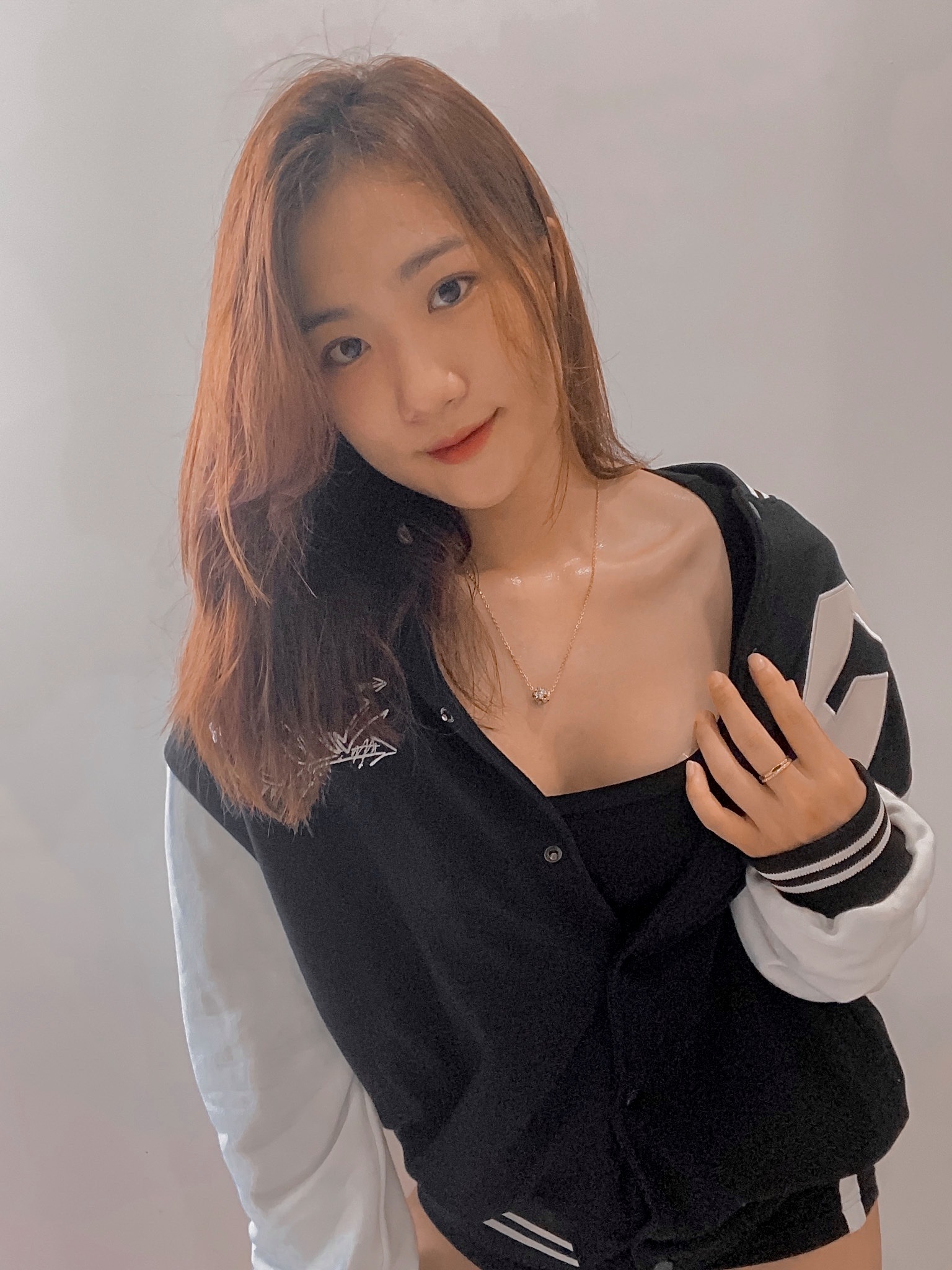 Hot Facebook, Ảnh hot girl, Hình ảnh gái xinh, Girl xinh Việt Nam, Photo gái xinh, Girl xinh Cute, Girl dễ thương Trịnh Khánh Linh trinh.khanhlinh.313