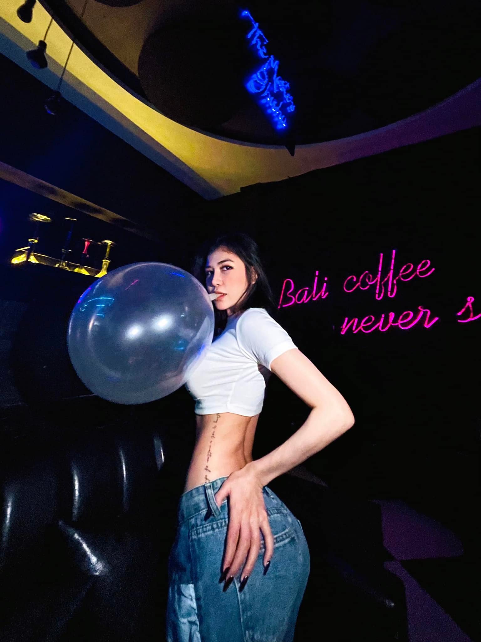 Girl Sexy, Tú Uyên id=100036012704838