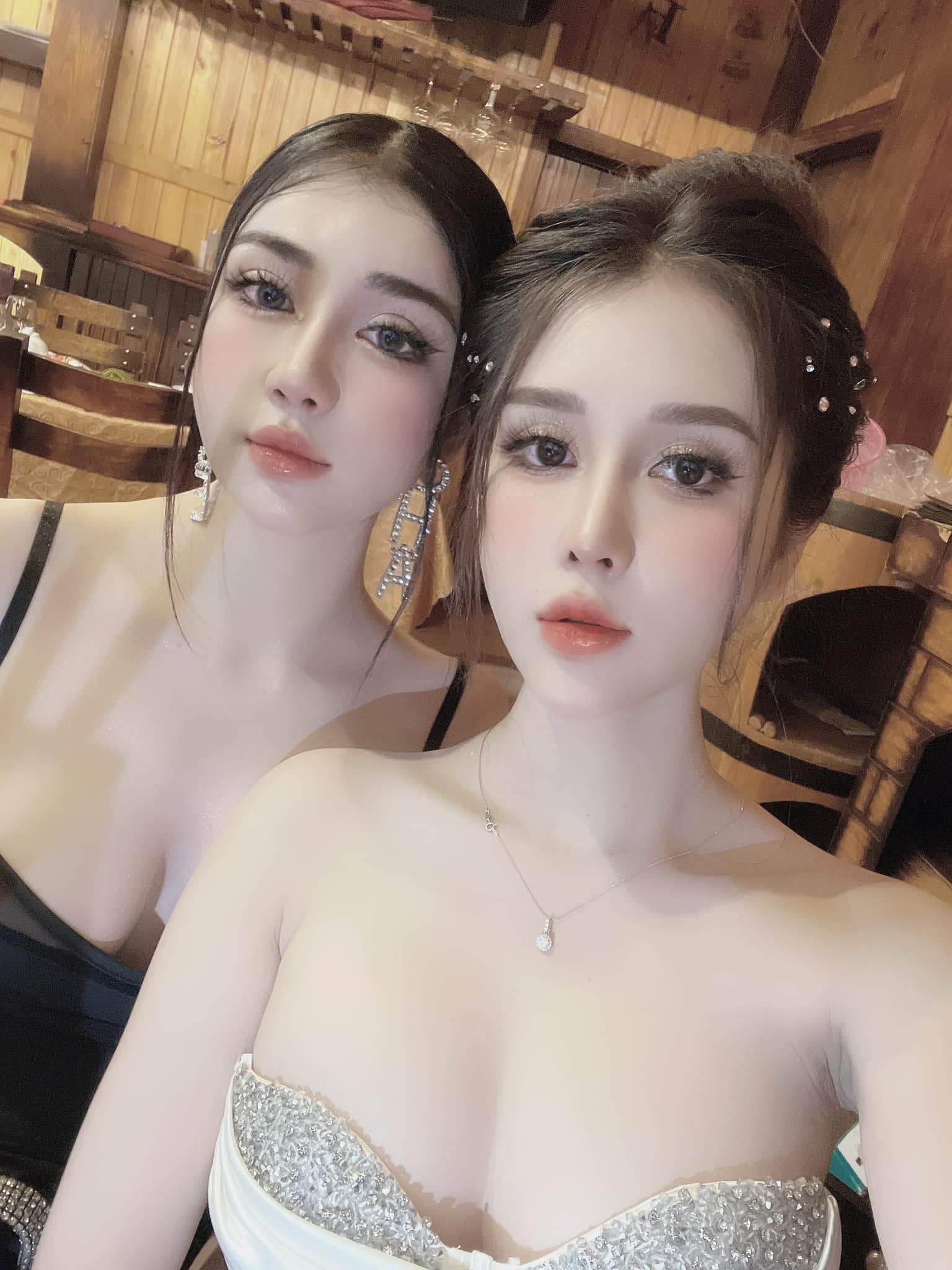 Girl Sexy, Tú Uyên id=100036012704838