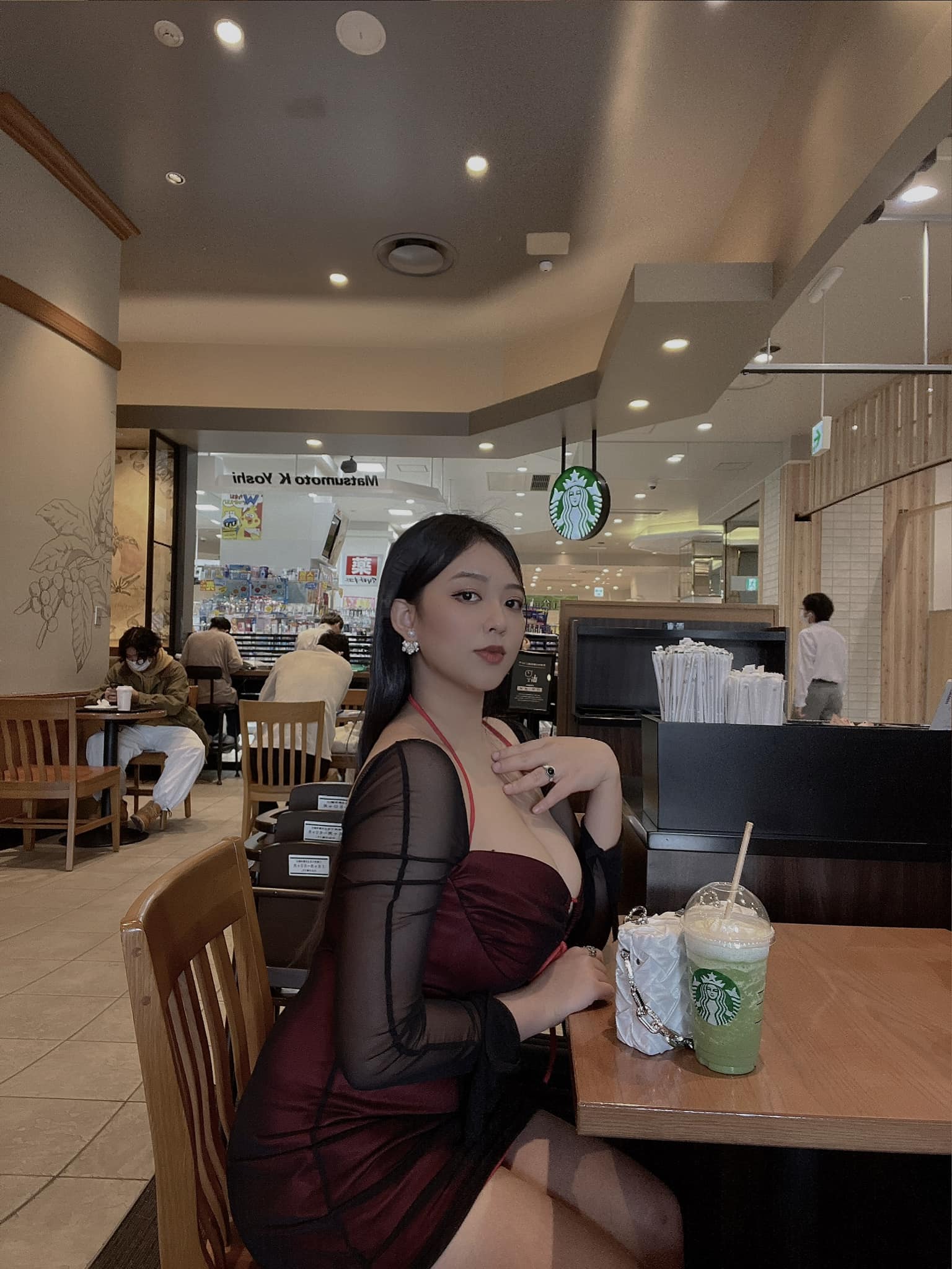 Hotgirl Tiktok, Hotgirl Facbook, Sexy, R1 Võ Thị Yến Nhi id=100011329367087