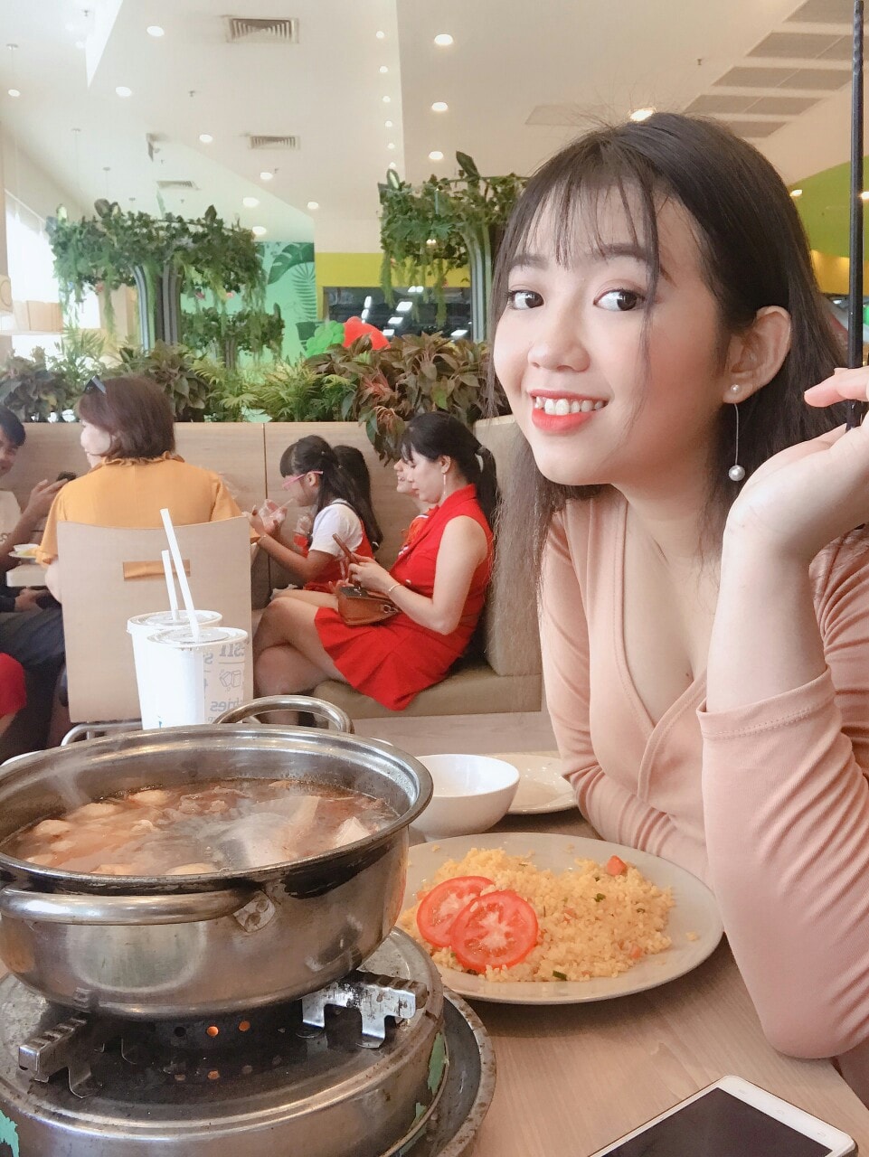 Hotgirl Tiktok, Hotgirl Facbook, Sexy, R1 Võ Thị Yến Nhi id=100011329367087