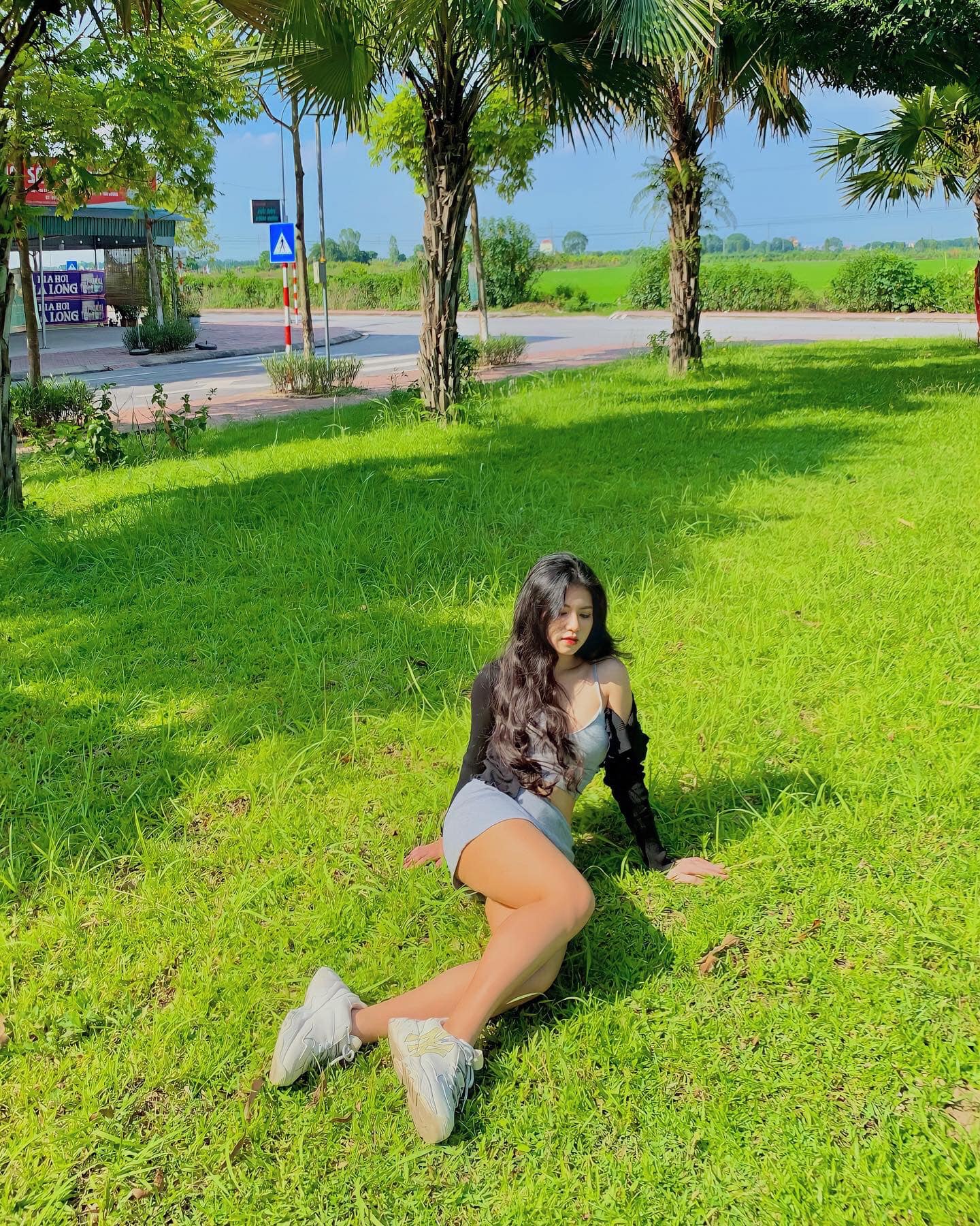 Vũ Nguyệt Linh Nquy3t.Lynq.02