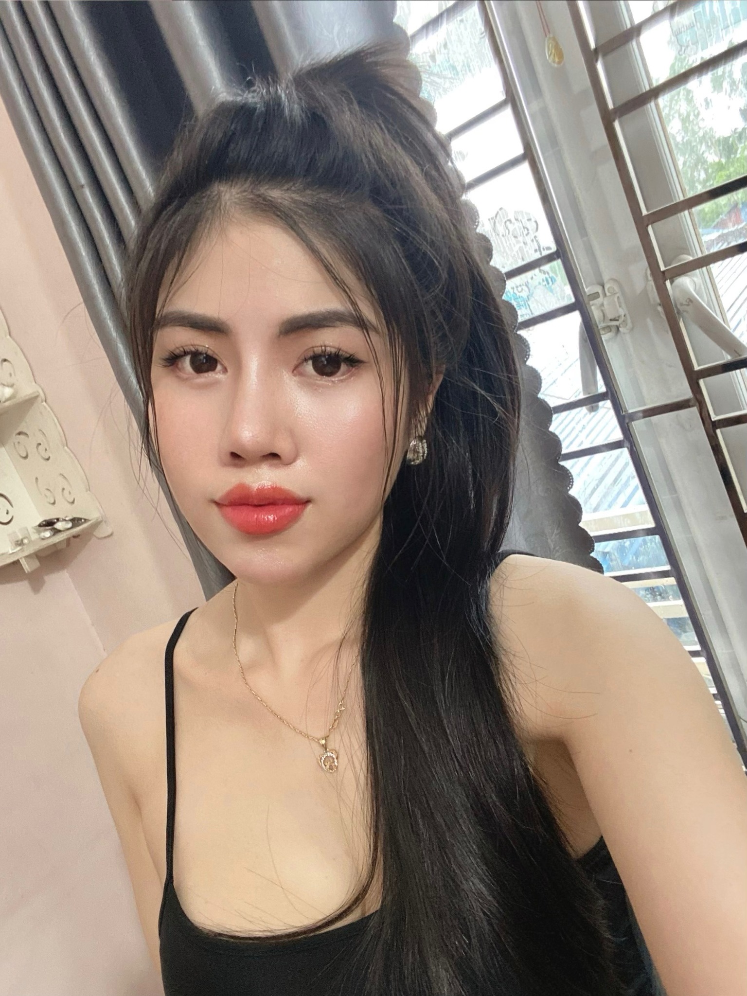 Ảnh Girl gym, Hotgirl Fitness, Ảnh gái tập gym, Girl tập gym, PT hotgirl, Huấn luyện viên hotgirl Yến Minh Lê minhyenle97