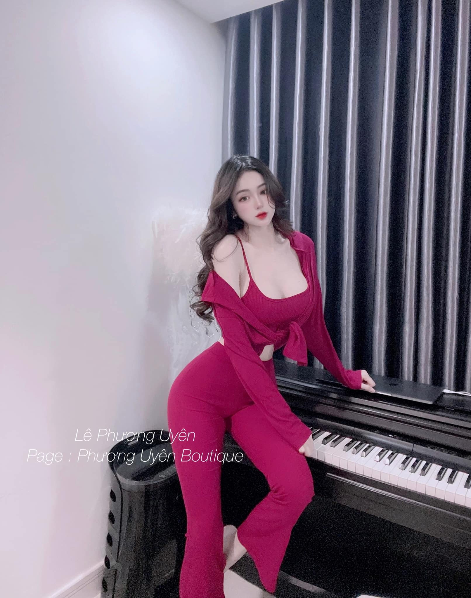 Ảnh Girl gym, Hotgirl Fitness, Ảnh gái tập gym, Girl tập gym, PT hotgirl, Huấn luyện viên hotgirl lê Phương uyên elena.le.125