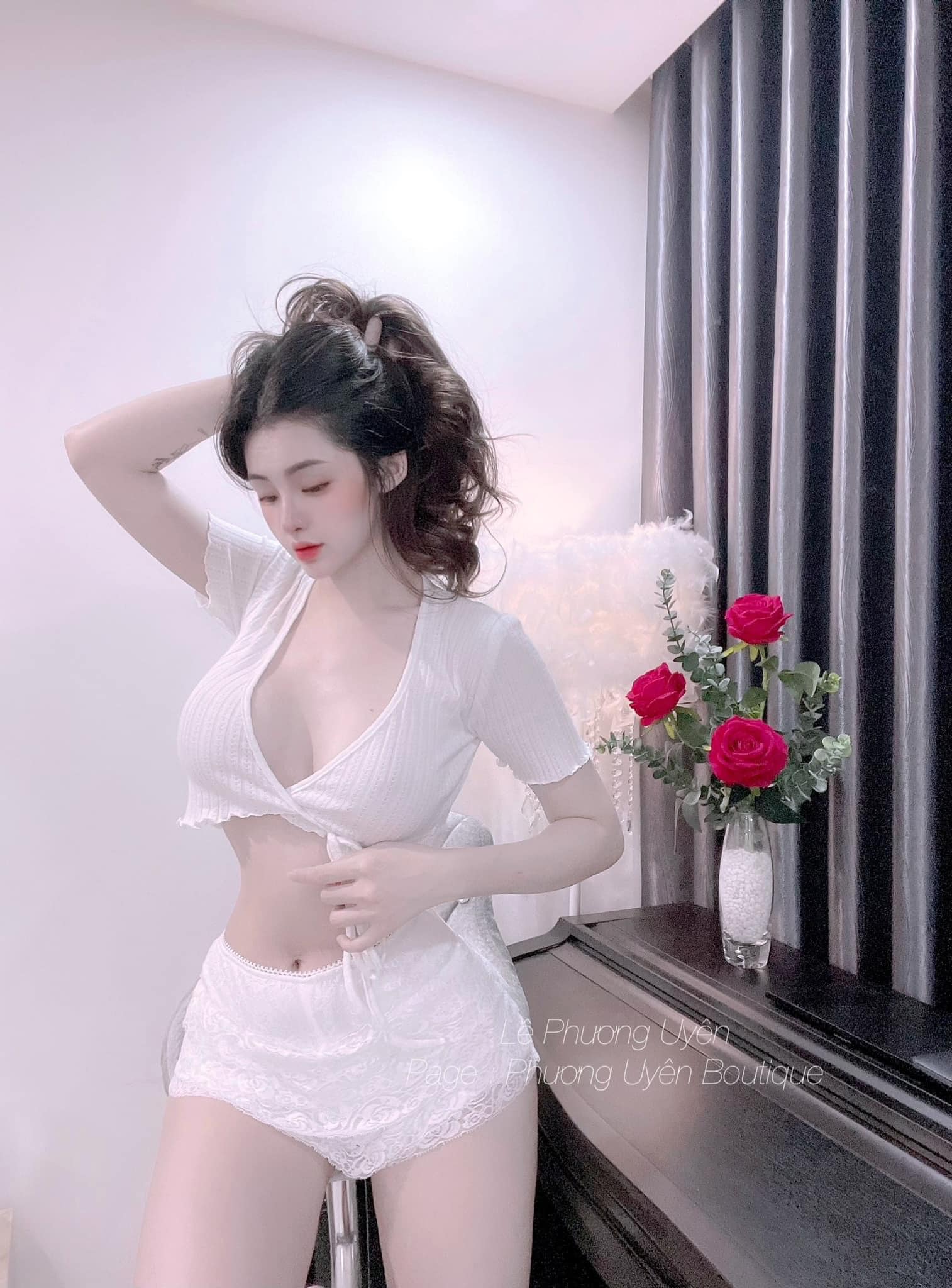 Ảnh Girl gym, Hotgirl Fitness, Ảnh gái tập gym, Girl tập gym, PT hotgirl, Huấn luyện viên hotgirl lê Phương uyên elena.le.125