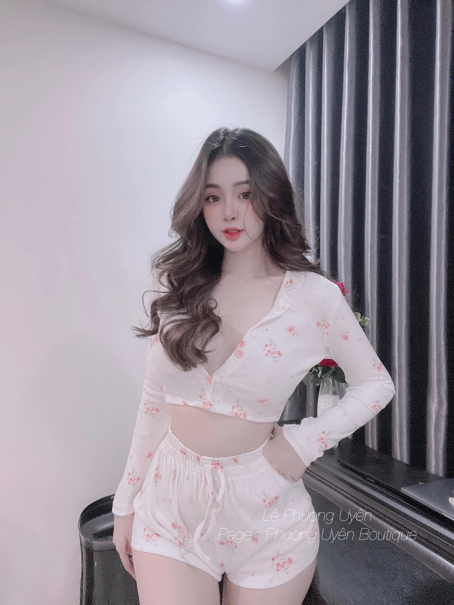 Ảnh Girl gym, Hotgirl Fitness, Ảnh gái tập gym, Girl tập gym, PT hotgirl, Huấn luyện viên hotgirl lê Phương uyên elena.le.125