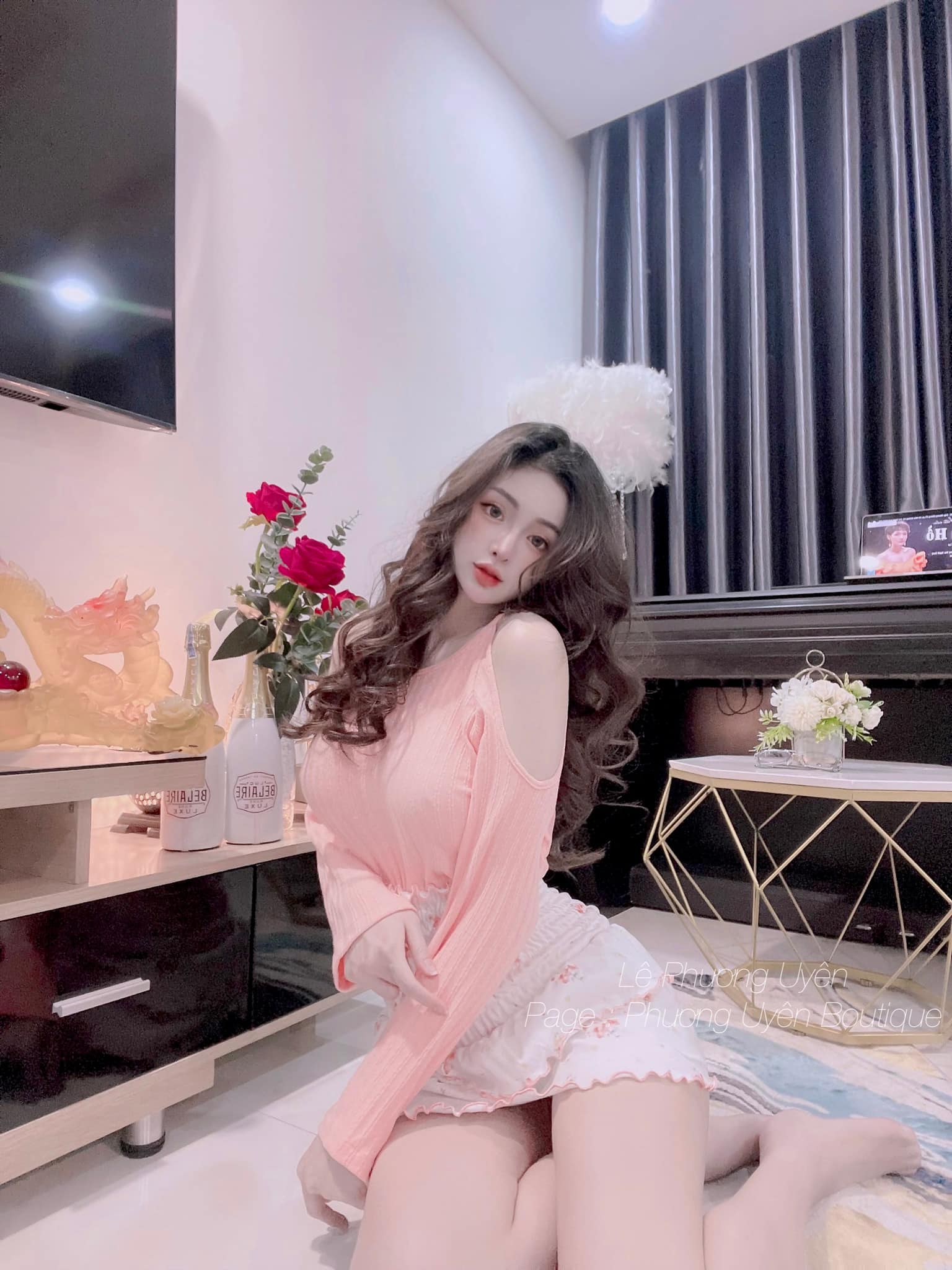 Ảnh Girl gym, Hotgirl Fitness, Ảnh gái tập gym, Girl tập gym, PT hotgirl, Huấn luyện viên hotgirl lê Phương uyên elena.le.125