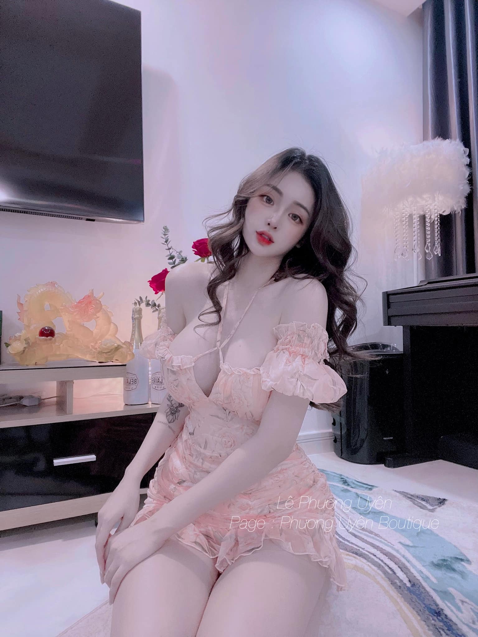 Ảnh Girl gym, Hotgirl Fitness, Ảnh gái tập gym, Girl tập gym, PT hotgirl, Huấn luyện viên hotgirl lê Phương uyên elena.le.125