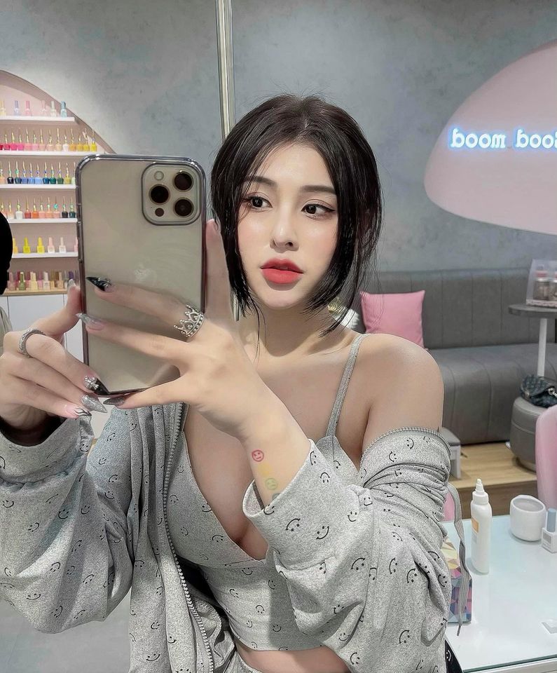 sexy, xinh, bự, r1, nuột Lê Thiên Ân Ảnh Girl gym, Hotgirl Fitness, Ảnh gái tập gym, Girl tập gym, PT hotgirl, Huấn luyện viên hotgirl