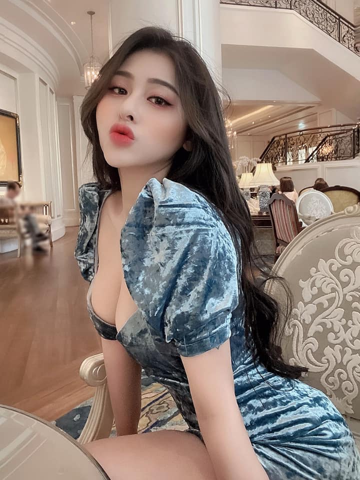 R1, bự, dáng, xinh Lê Thiên Ân Ảnh Girl gym, Hotgirl Fitness, Ảnh gái tập gym, Girl tập gym, PT hotgirl, Huấn luyện viên hotgirl