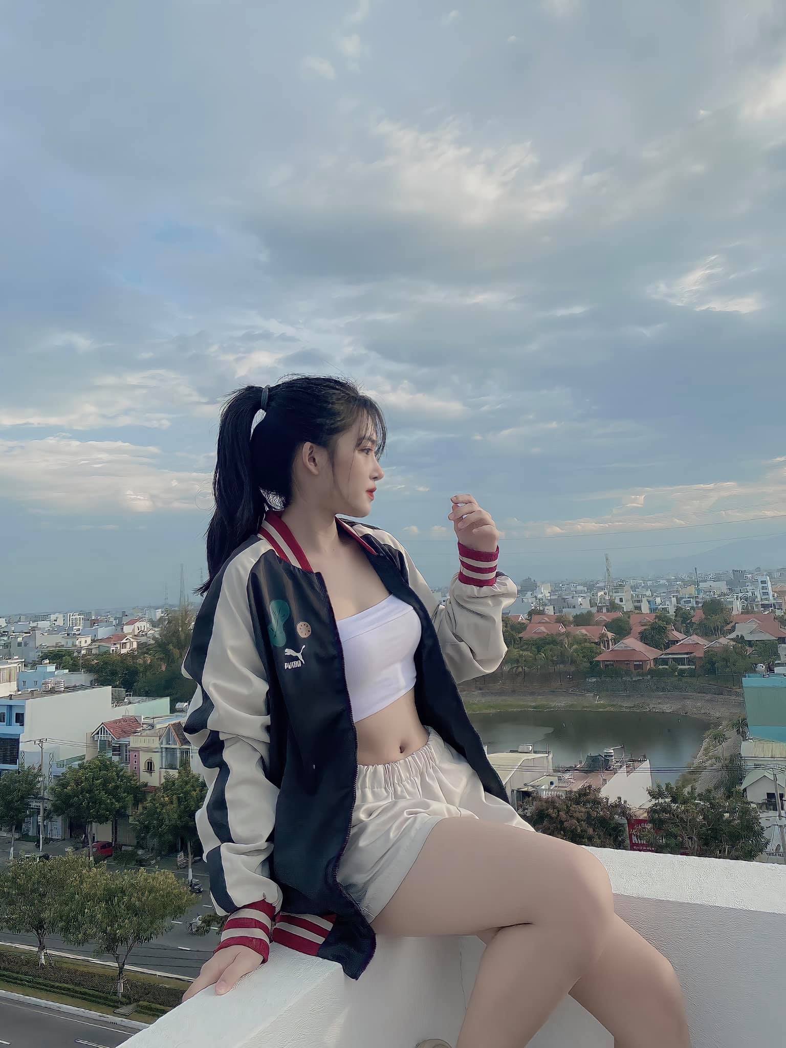 nuột, r1, bự, sexy, dáng Võ Thị Thanh Ngân Link facebook, Hotgirl Facebook, Gái xinh facebook, KOLs facebook, Ảnh gái xinh, Hotgirl